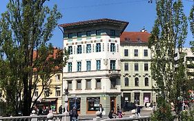 Triple Bridge Ljubljana