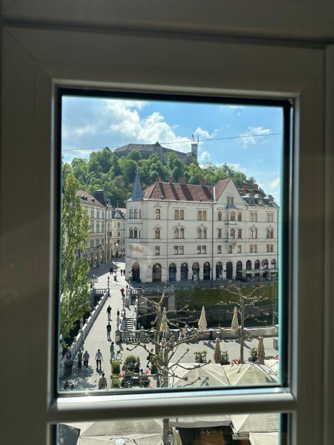 Triple Bridge Ljubljana Apartment Exterior photo